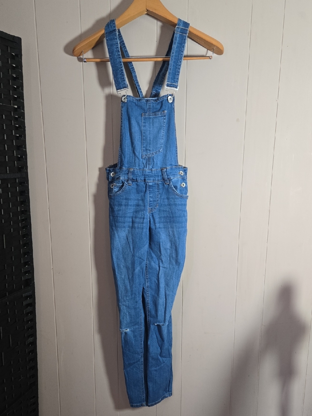 Dollhouse light blue denim Distressed Overalls Womens Size3